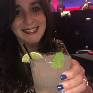 Meet your Posher, Miriam